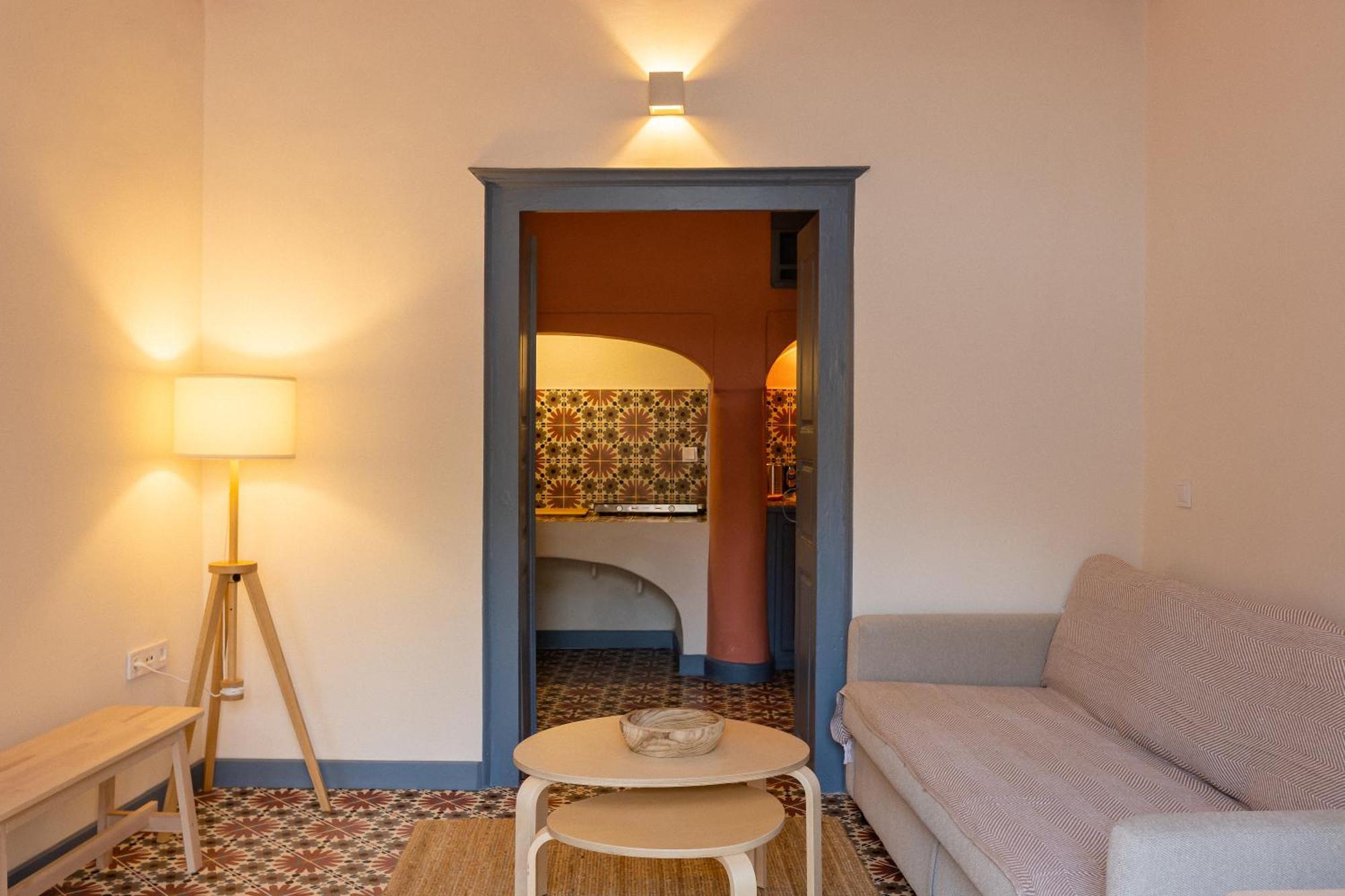 St.Mammas Traditional Apartment Mesaria Bagian luar foto