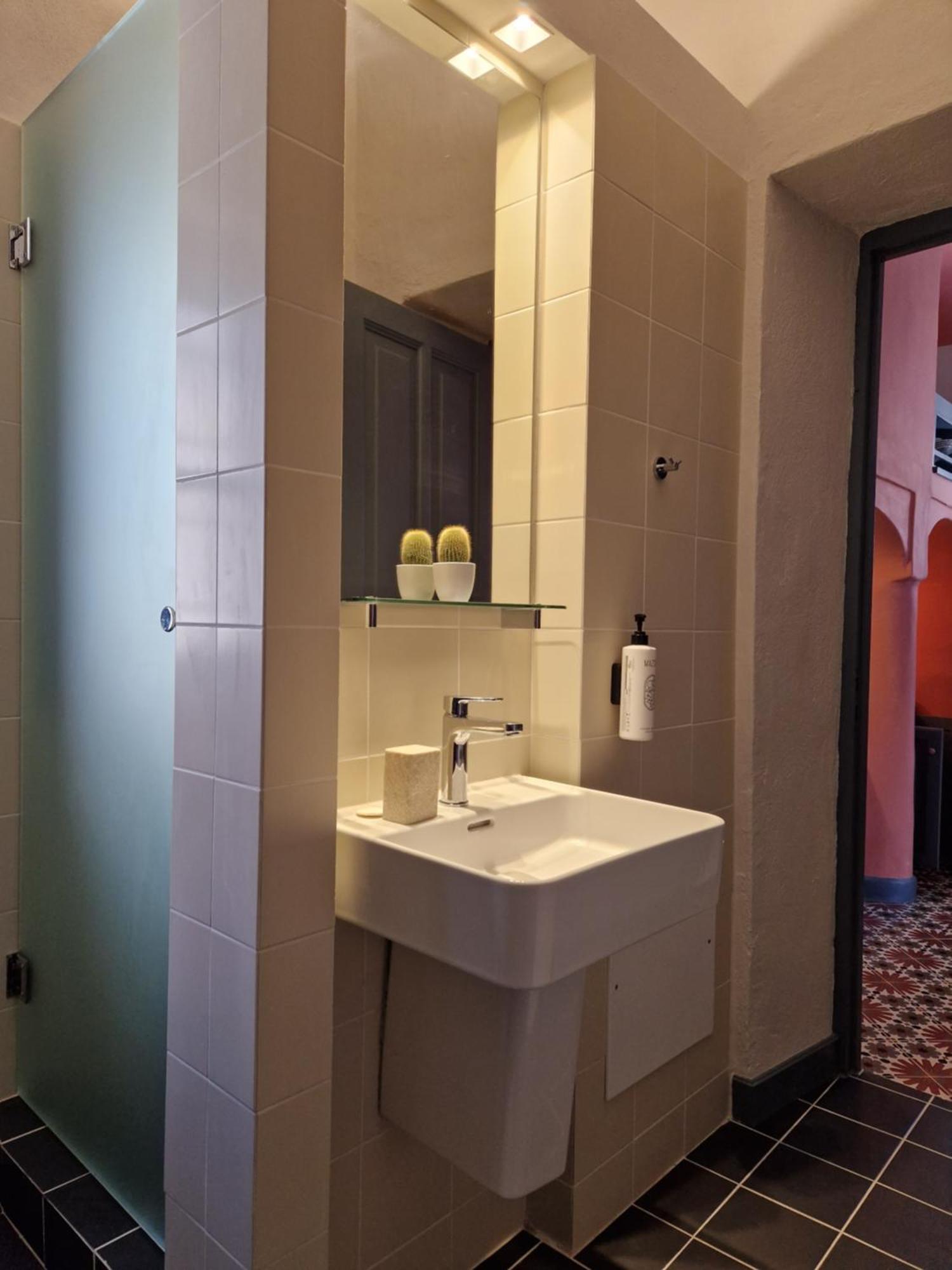 St.Mammas Traditional Apartment Mesaria Bagian luar foto